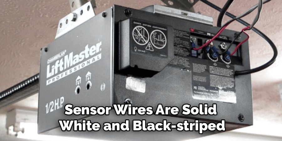 Sensor Wires Are Solid
White and Black-striped